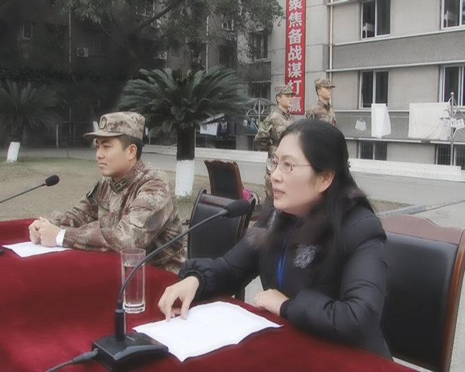 泸外幼儿园全体小朋友满怀期待走进驻泸77105部队舟桥营,体验部队生活