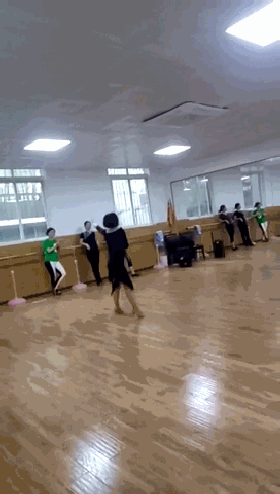 QQ视频201705_clip.gif QQ视频201705_clip.gif