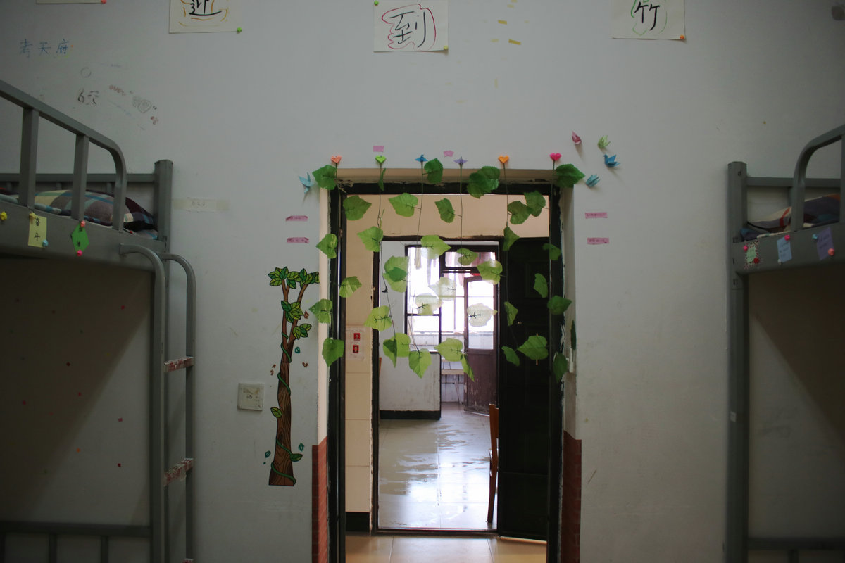 创最美寝室做最美个人2018年秋期寝室美化大赛初中部评分工作圆满结束