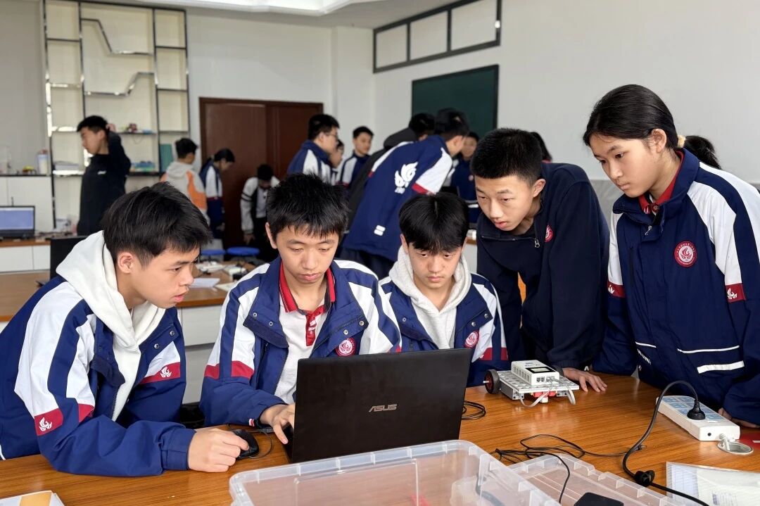 成长在路上｜泸州一中初2024级综合实践活动纪实